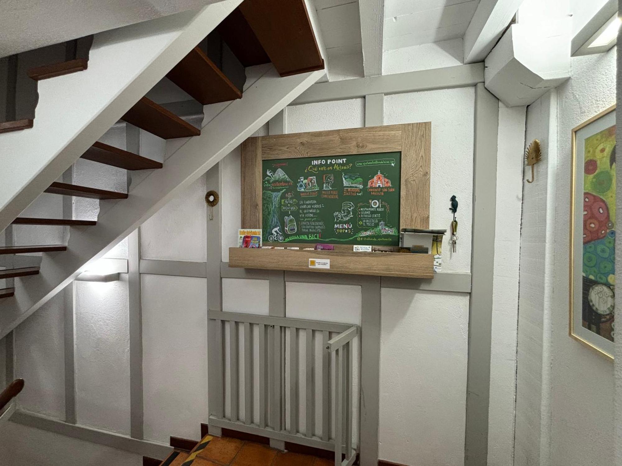 Alborada Apartamentos Rurales Хервас Экстерьер фото