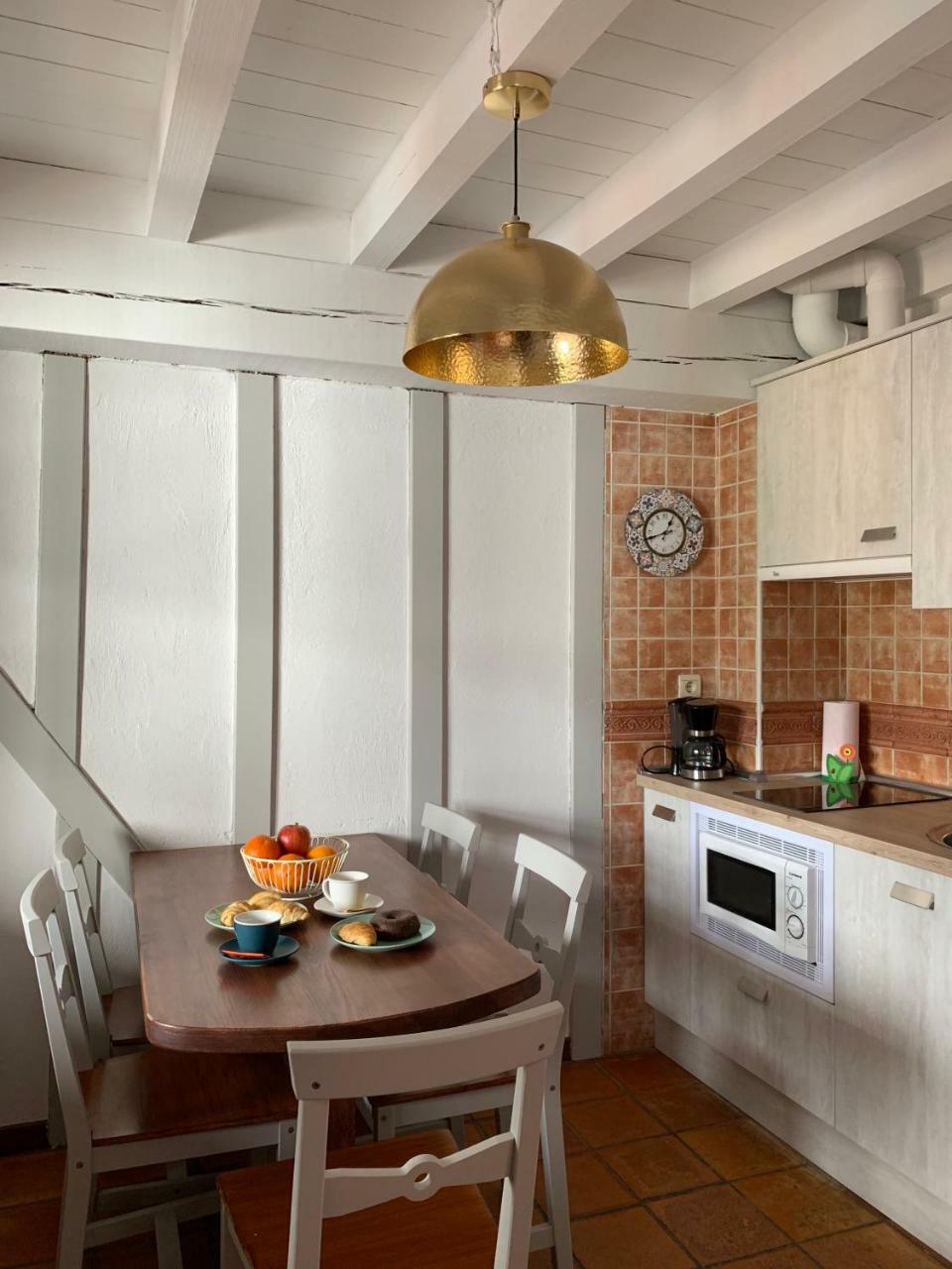 Alborada Apartamentos Rurales Хервас Экстерьер фото